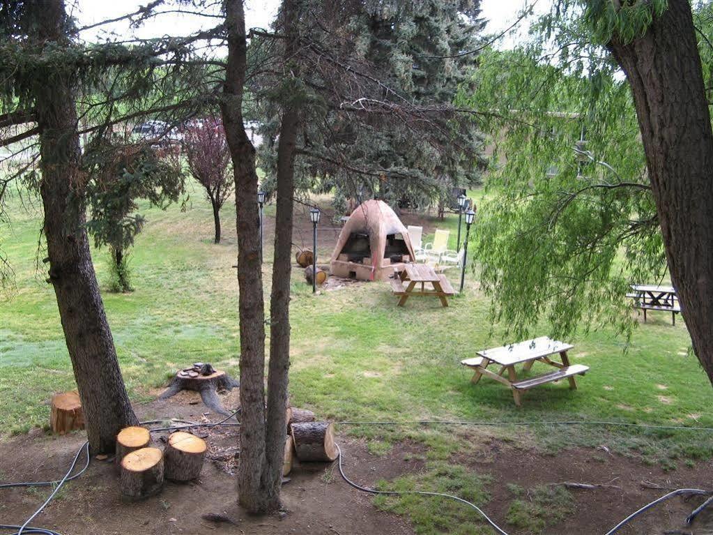 Indian Hills Inn, Taos Plaza Exterior photo